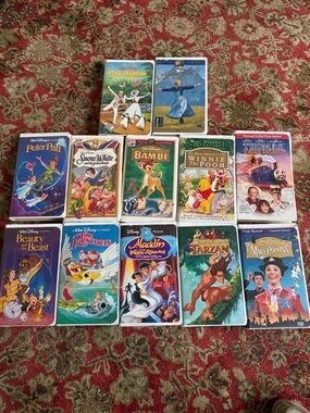 12 Disney Vintage VHS vcr tapes